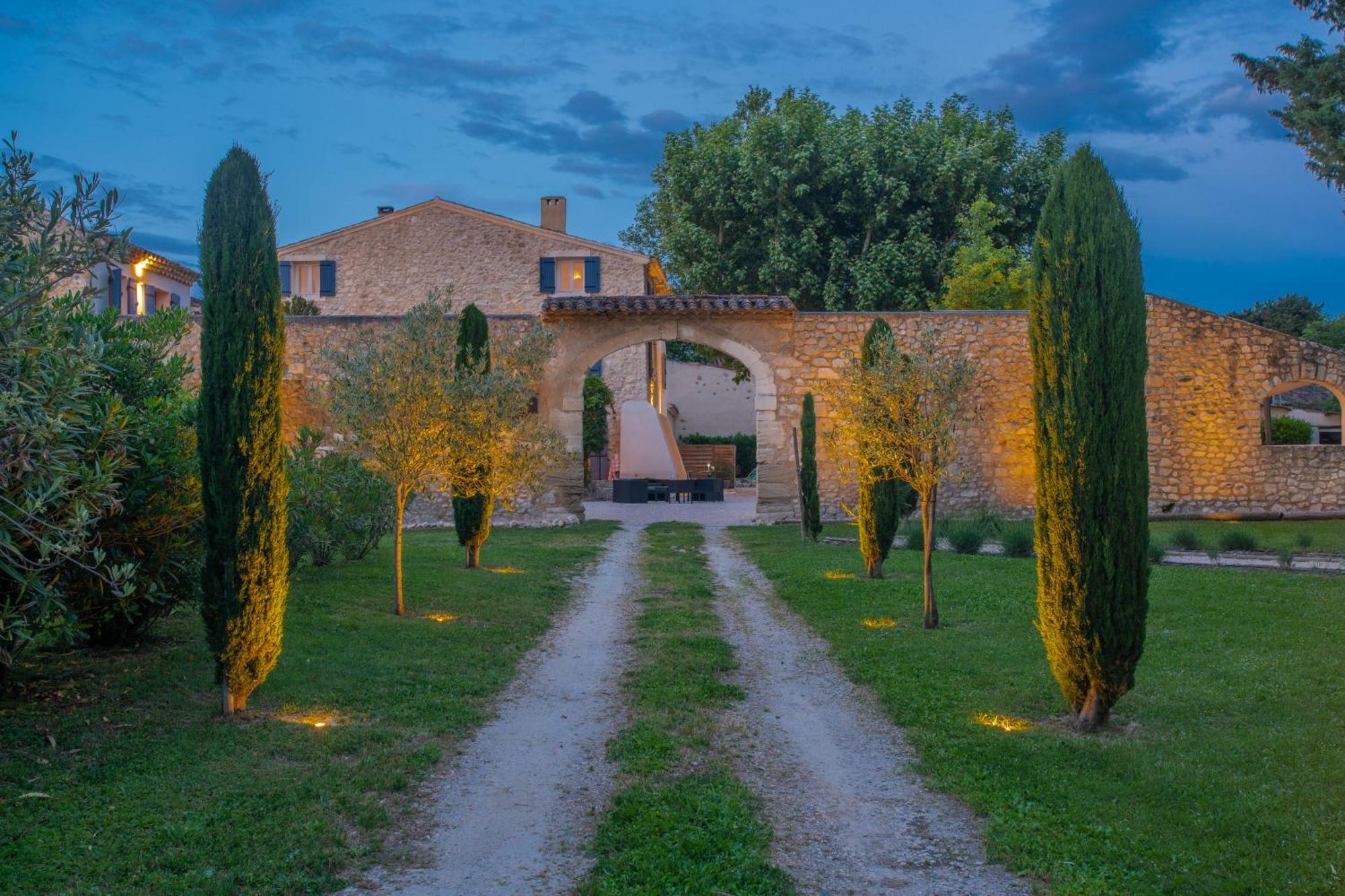 Le Mas De La Vincane Pernes-les-Fontaines Luaran gambar