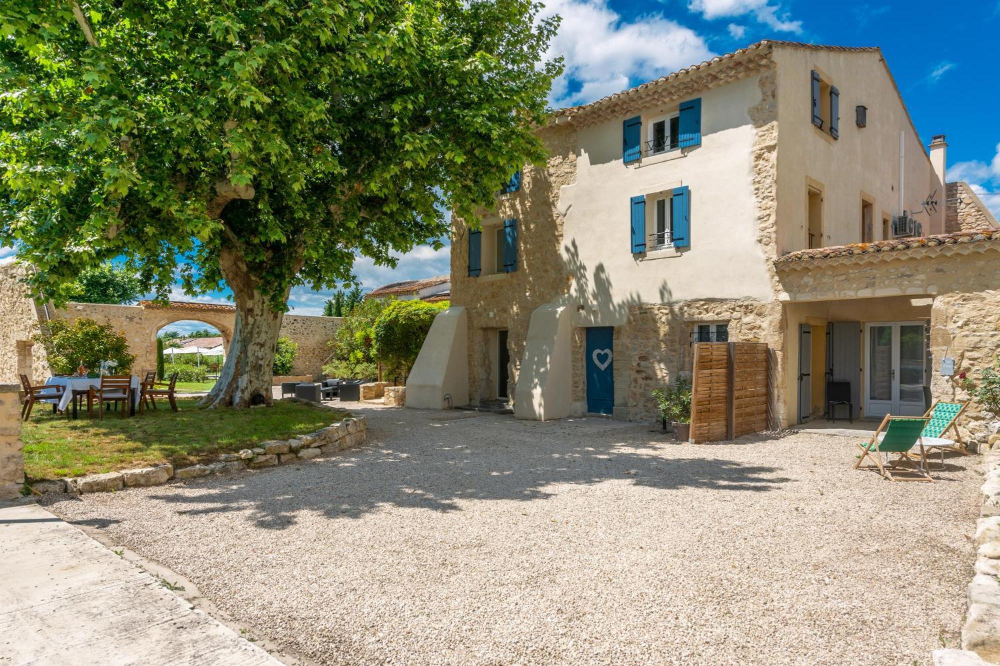 Le Mas De La Vincane Pernes-les-Fontaines Luaran gambar
